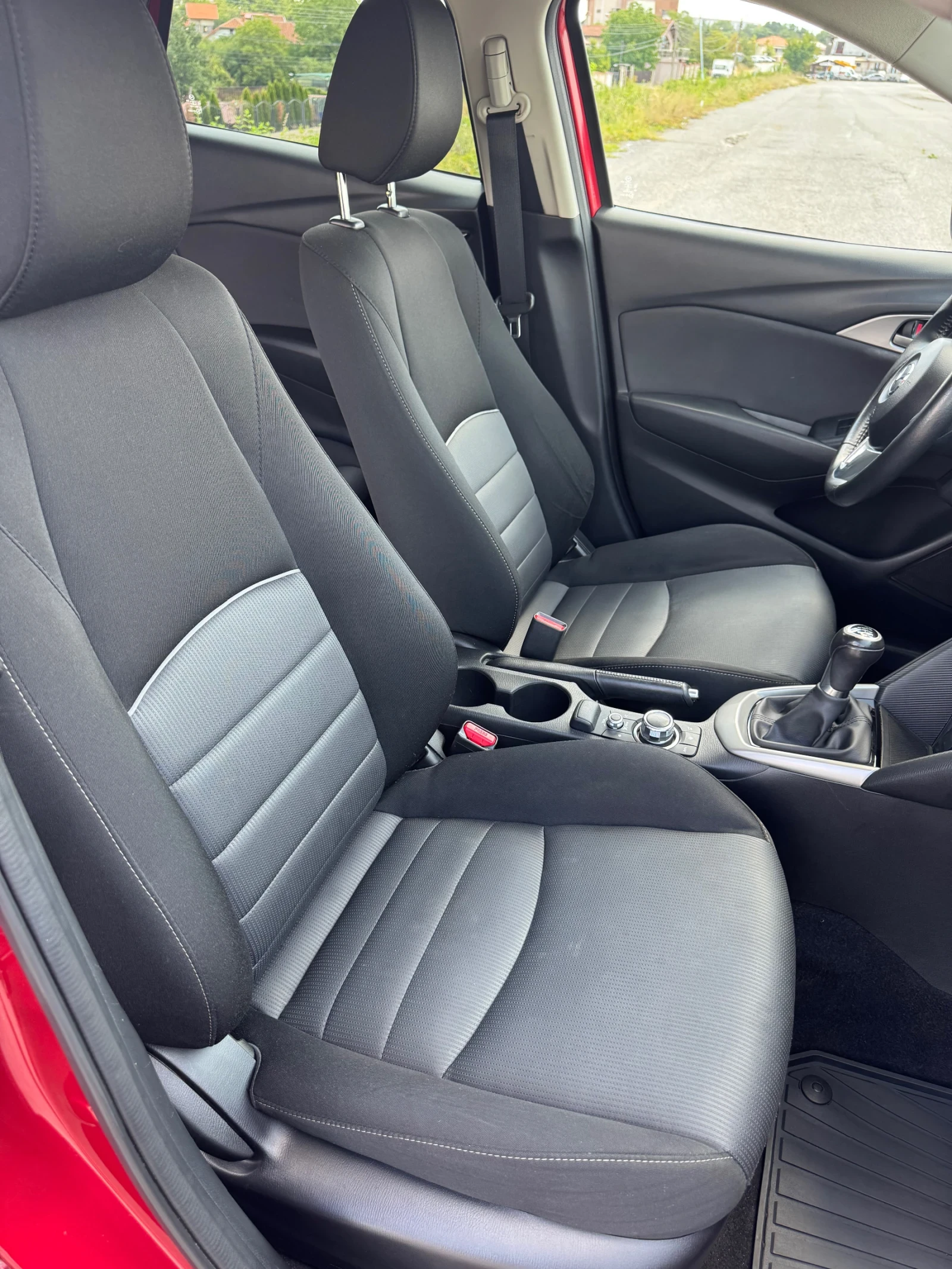 Mazda CX-3, снимка 12 - Автомобили и джипове - 55578970