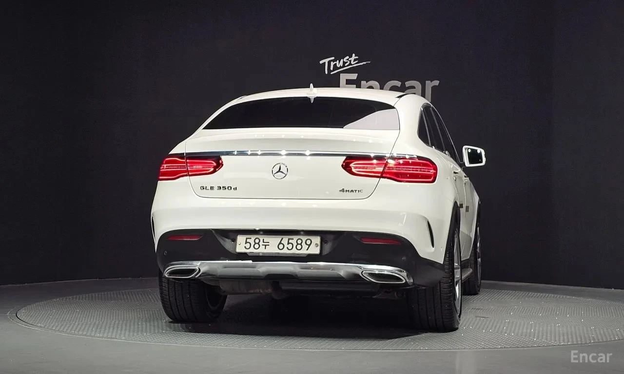 Mercedes-Benz GLE * GLE350 d 4MATIC Coupe * БЕЗ ПЪРВОНАЧАЛНА ВНОСКА, снимка 4 - Автомобили и джипове - 56021687