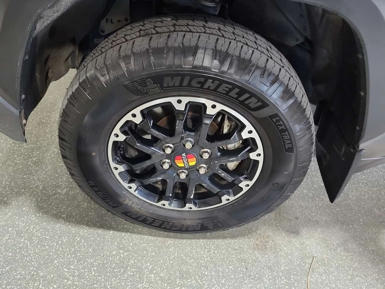 Toyota Tundra SR CREW CAB SHORT BED * CARFAX *  | Mobile.bg � ����������� 6