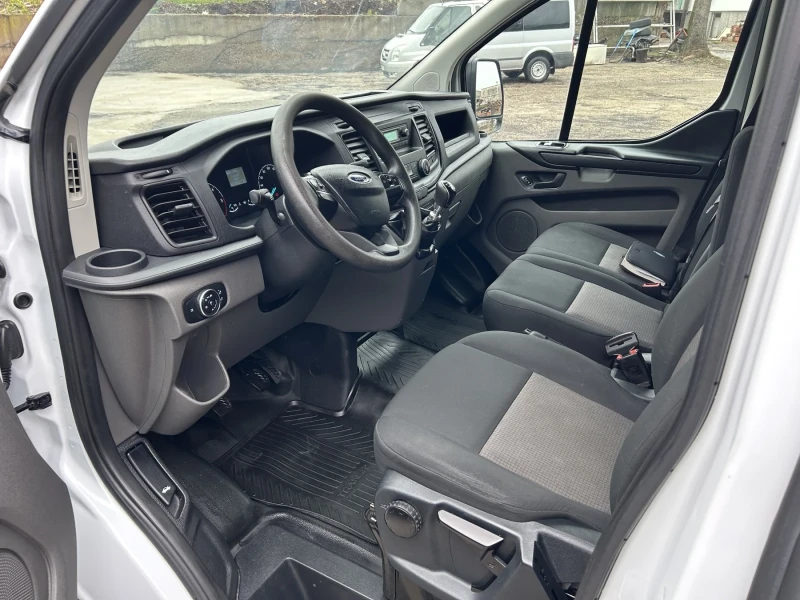 Ford Transit Custom 2.0TDI, снимка 9 - Бусове и автобуси - 48470628