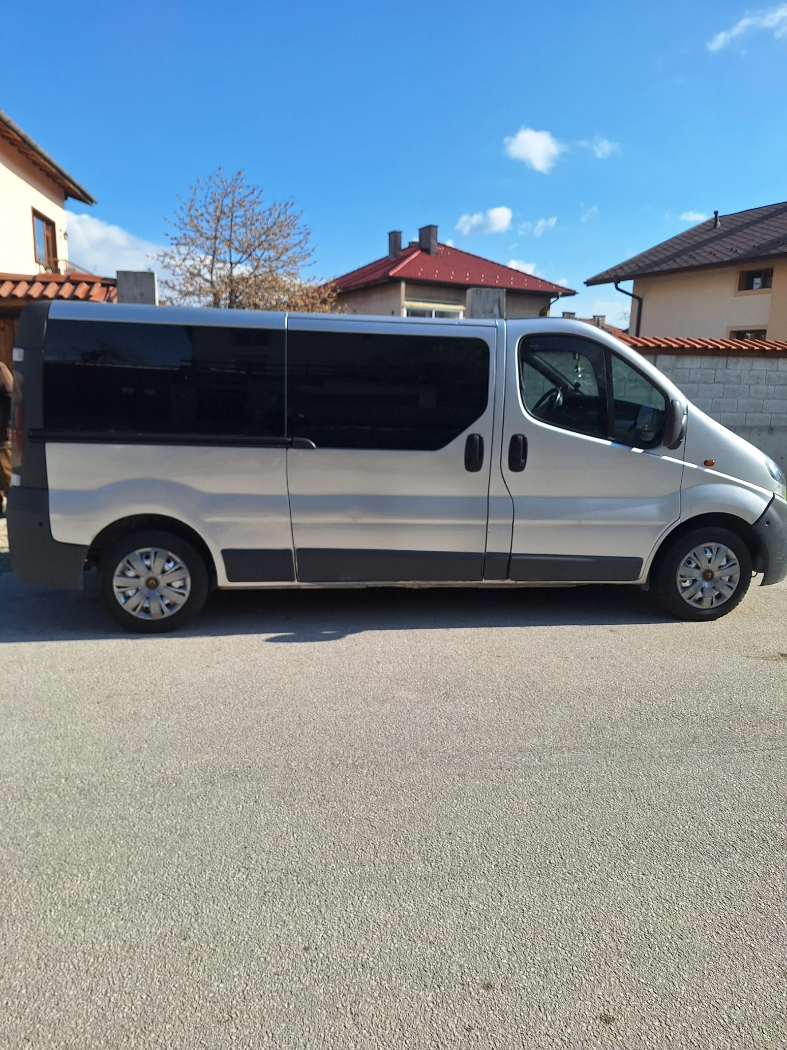 Renault Trafic Дълга база - изображение 6