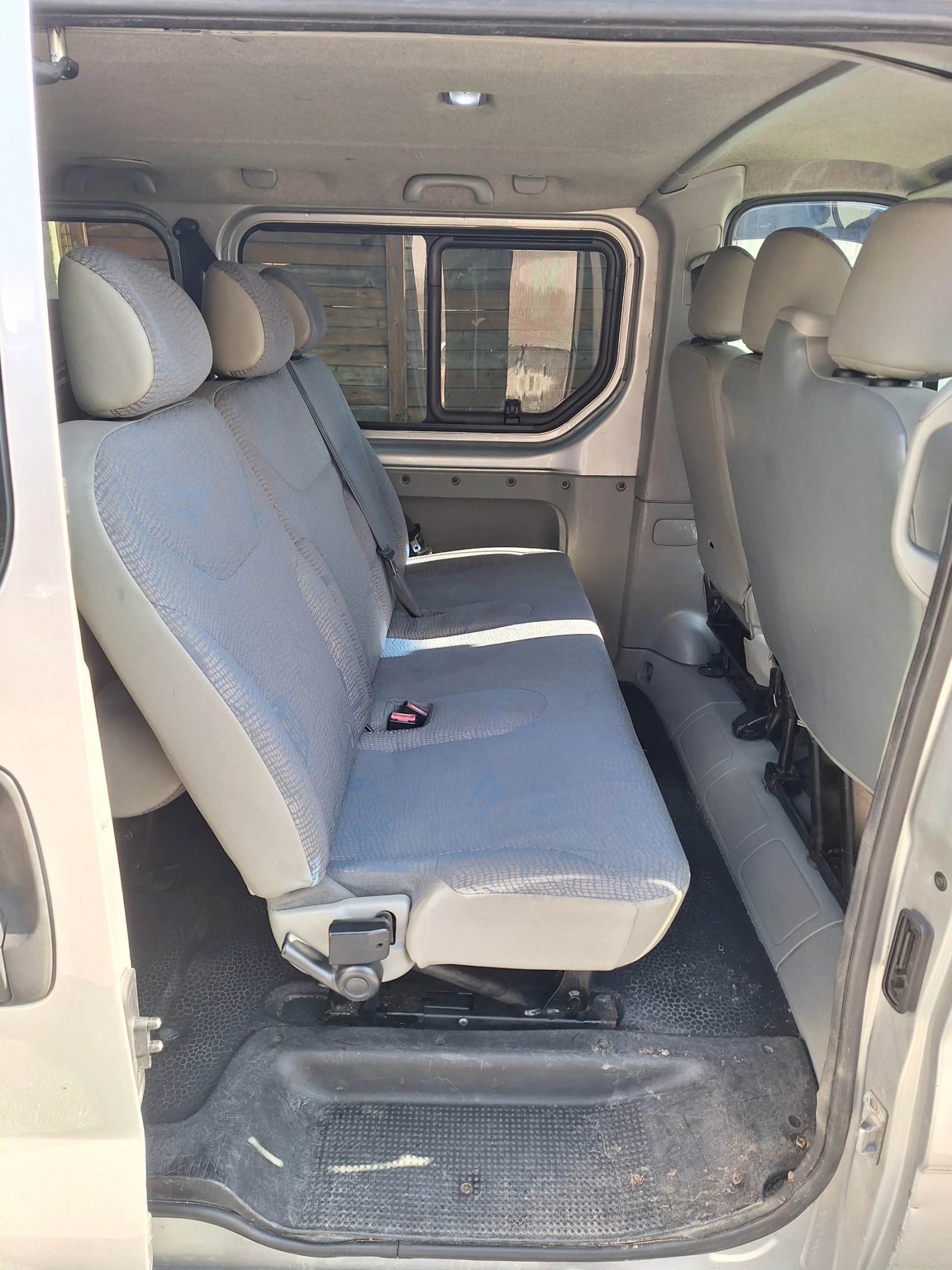 Renault Trafic Дълга база - изображение 8