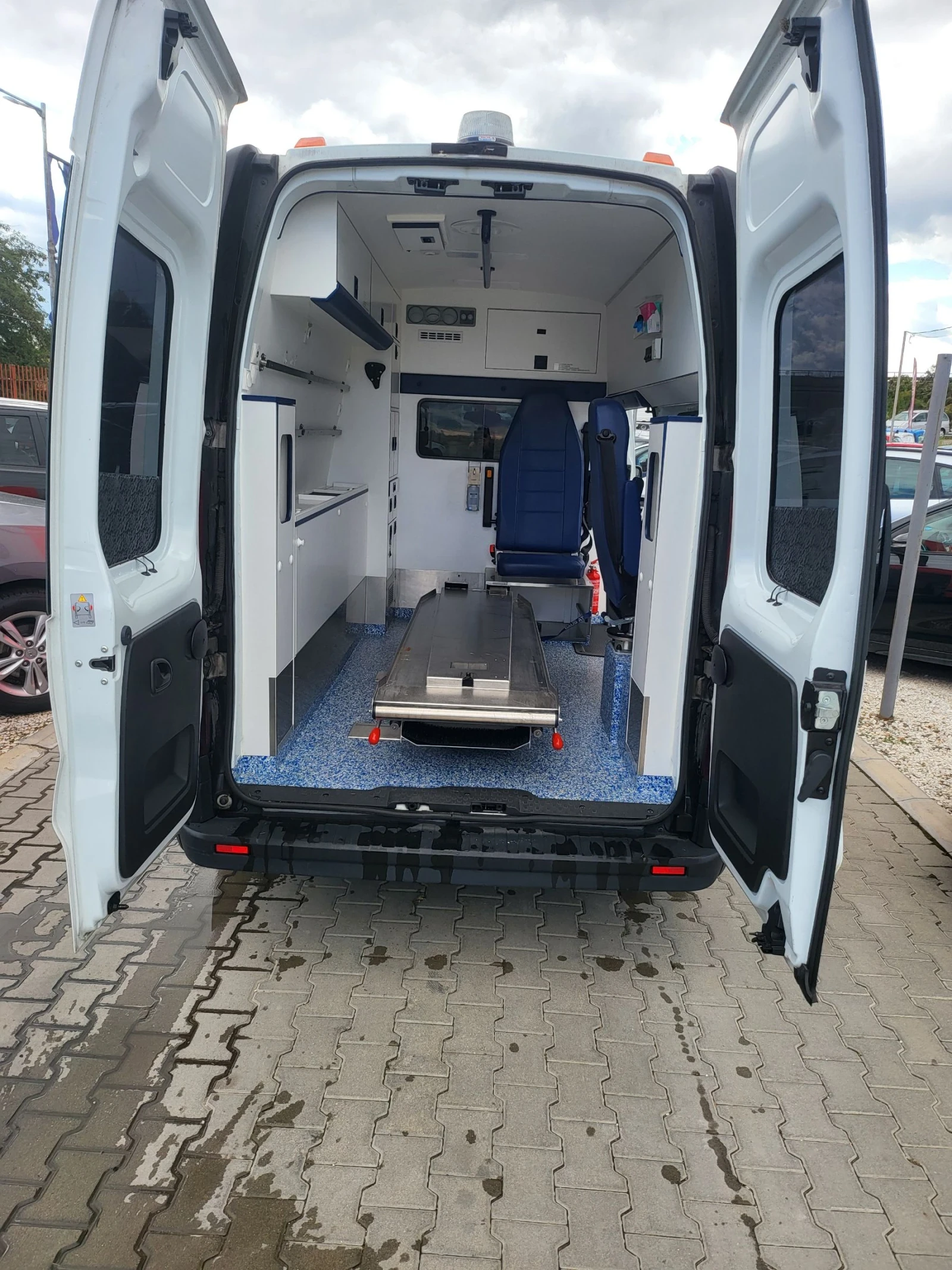 Renault Trafic 1, 6 CDTI 145  | Mobile.bg   11