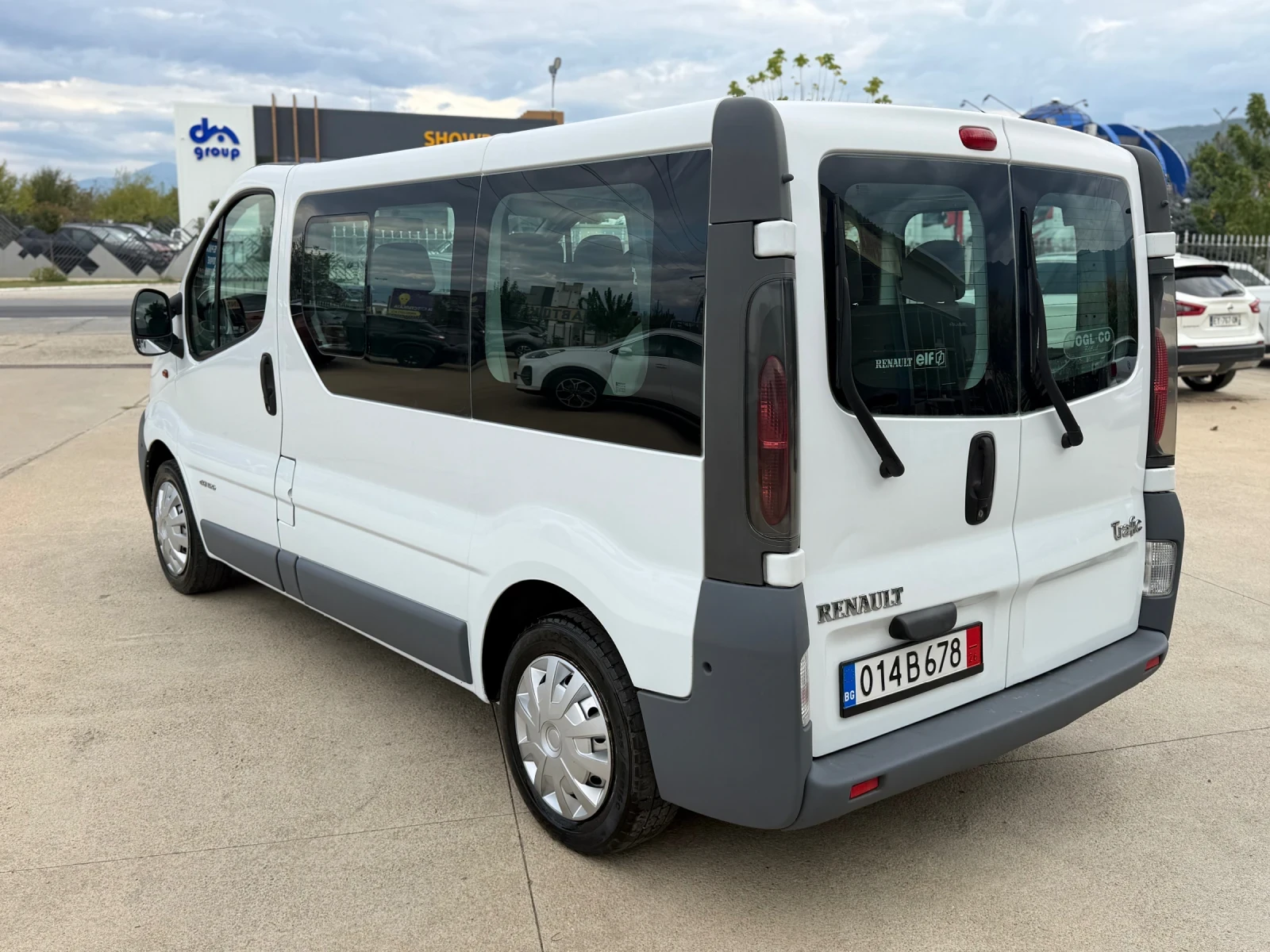 Renault Trafic 1.9DCI 9 места* Климатик* , снимка 11 - Бусове и автобуси - 56274118