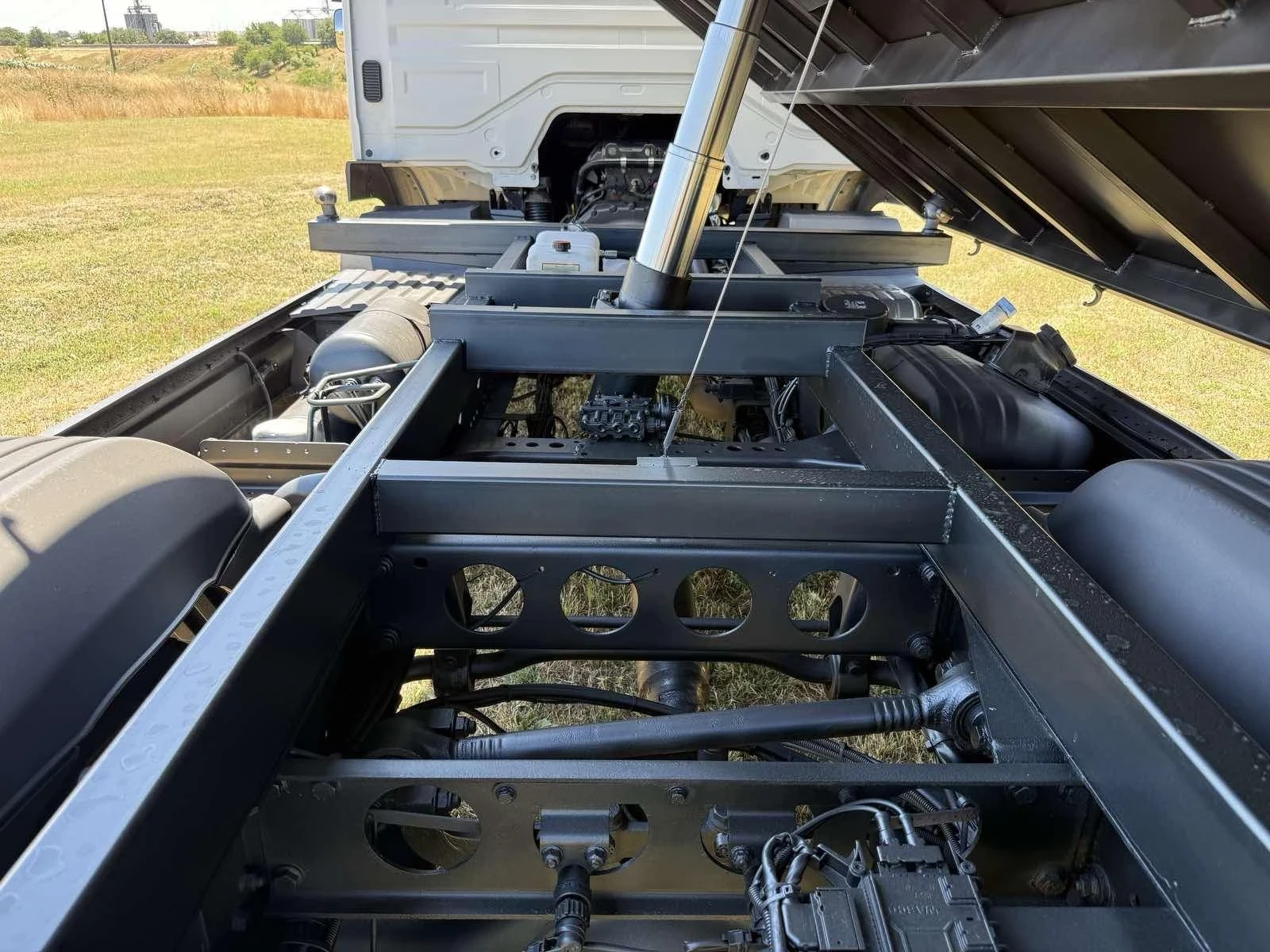 Mercedes-Benz Atego ТРИСТРАНЕН САМОСВАЛ, снимка 16 - Камиони - 55290859