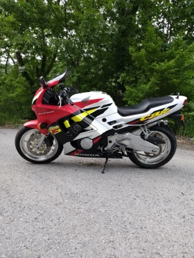 ����� �� �������� �� Honda Cbr