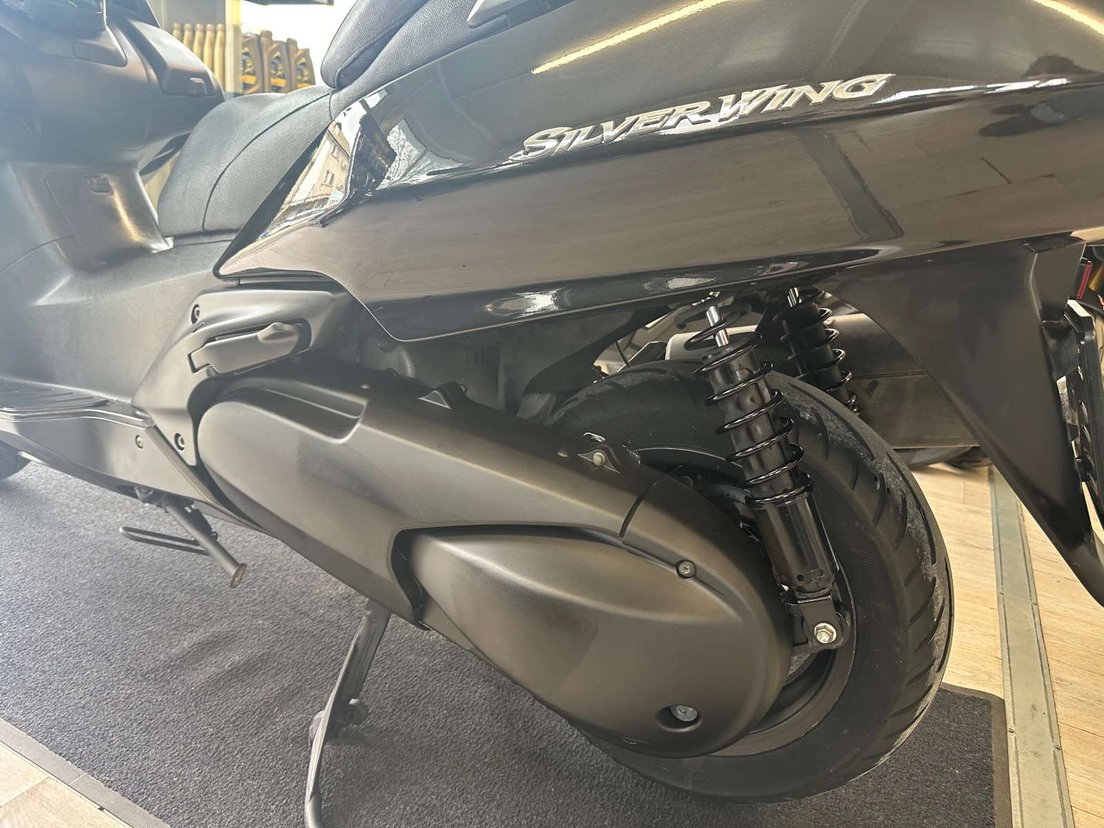 Honda Silver Wing 400i 03.2008г., снимка 12 - Мотоциклети и мототехника - 54014484