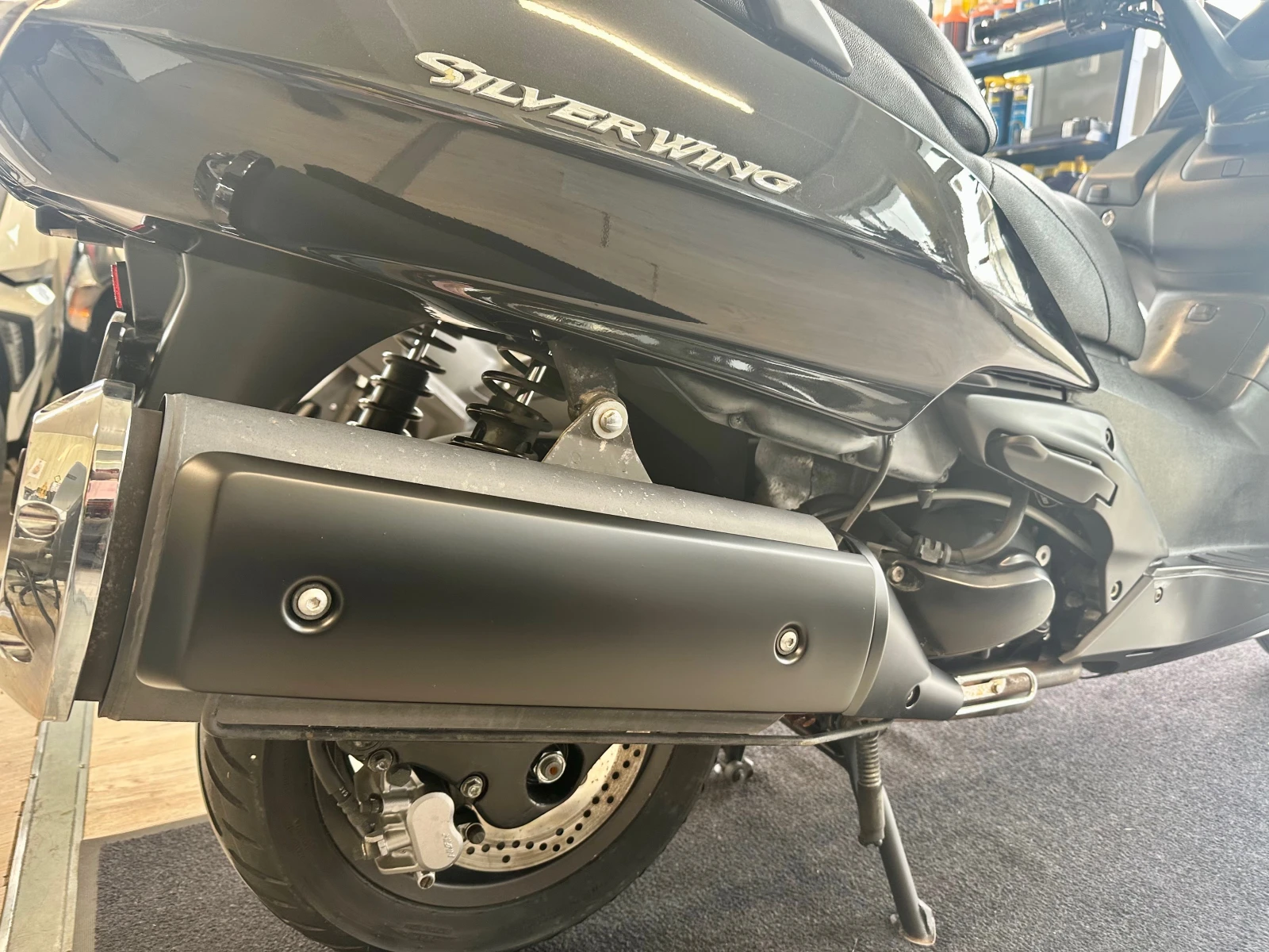 Honda Silver Wing 400i 03.2008г., снимка 13 - Мотоциклети и мототехника - 54014484