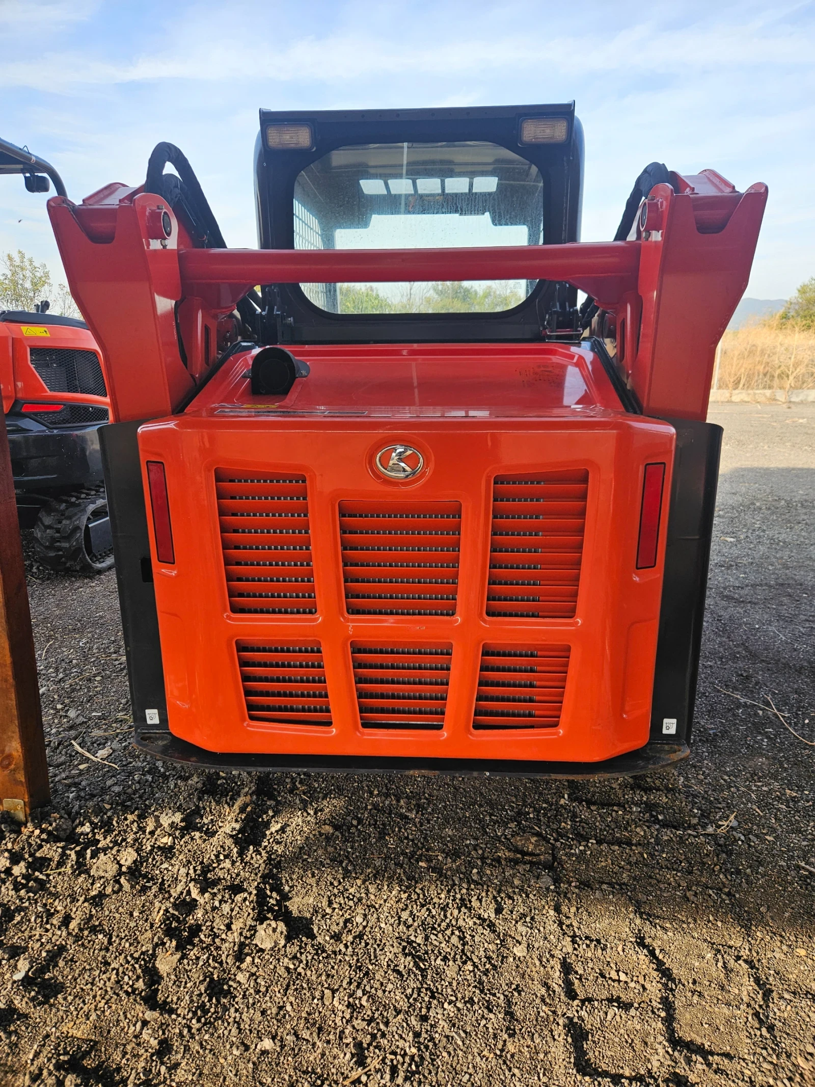 ���� ����� �������� Kubota Kubota SVL 65-2 | Mobile.bg � ����������� 10