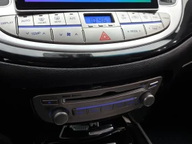 Hyundai Genesis 3.3, снимка 16