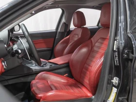 Alfa Romeo Giulia Ti Sport AWD* HARMAN KARDON* ПОДГРЕВ* КАМЕРА* , снимка 7