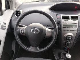 Toyota Yaris 1.33* ШВЕЙЦАРИЯ* 6 СКОРОСТИ* , снимка 12
