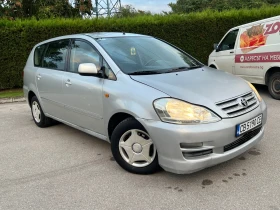  Toyota Avensis verso