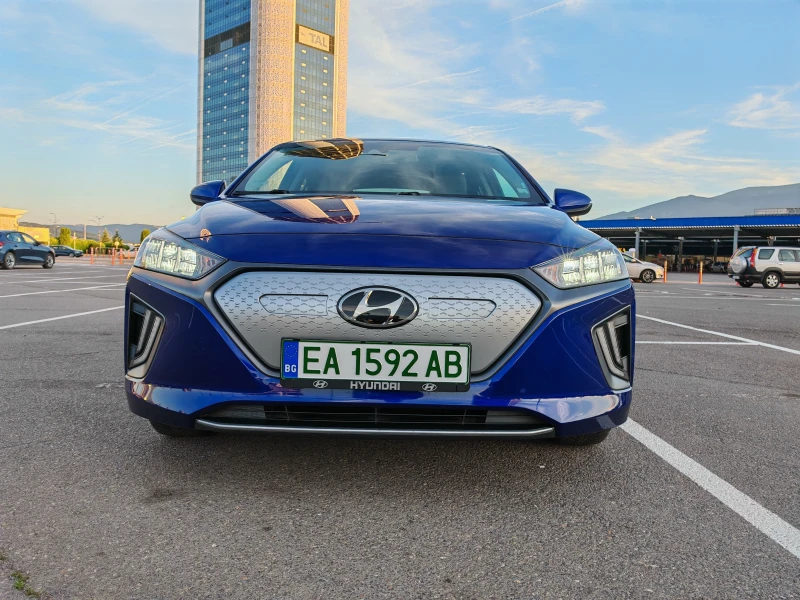 Hyundai Ioniq Facelift в Гаранция, Infinity Premium, Термопомпа, снимка 2 - Автомобили и джипове - 47520653