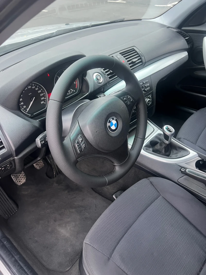 BMW 120 177Hp Facelift, снимка 9 - Автомобили и джипове - 48213259