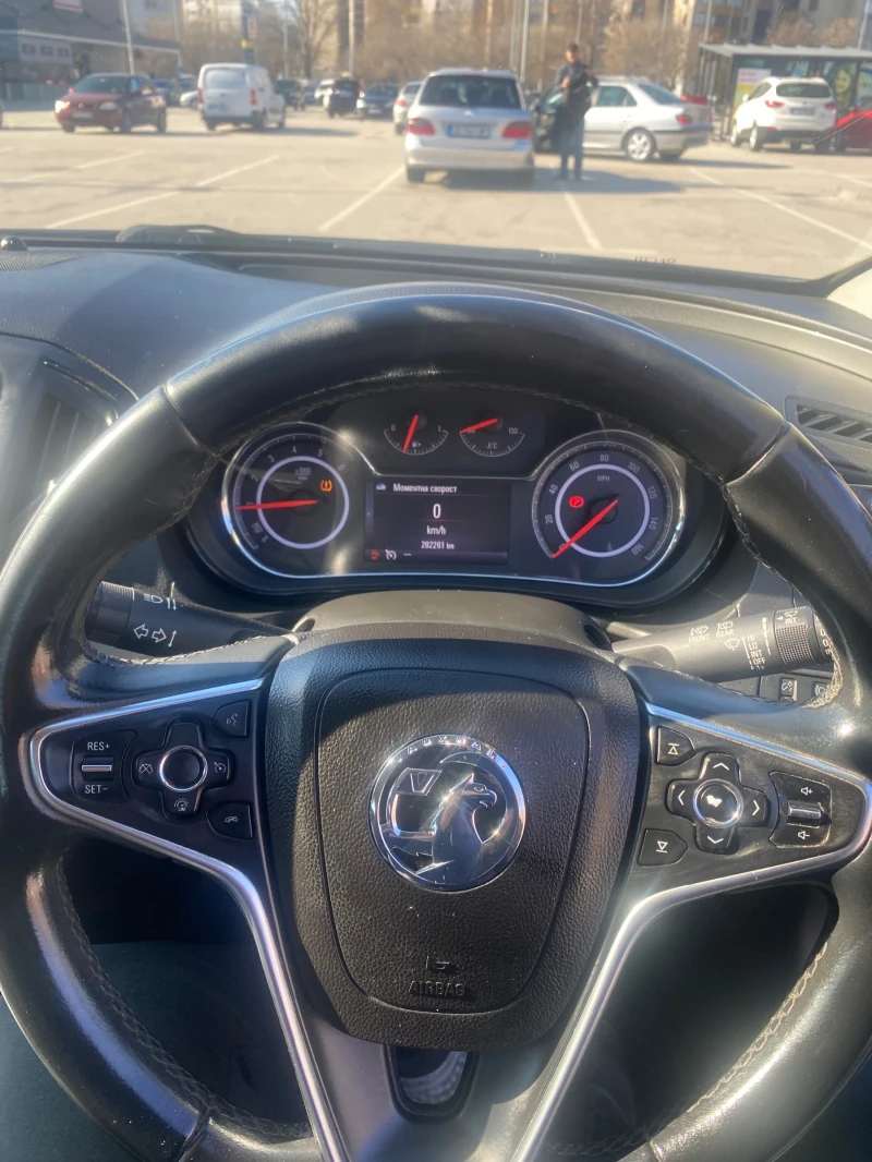 Opel Insignia, снимка 8 - Автомобили и джипове - 49377233