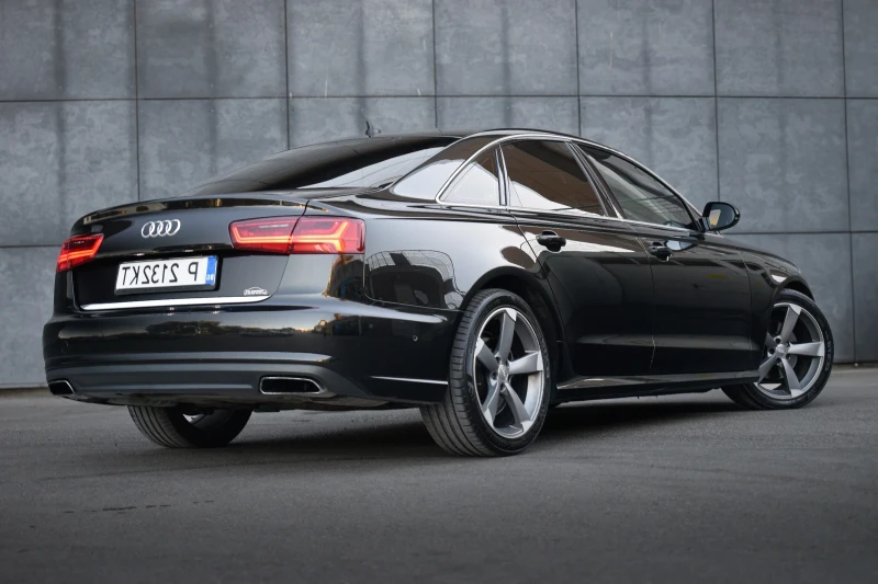 Audi A6 2.0D, снимка 4 - Автомобили и джипове - 52341893