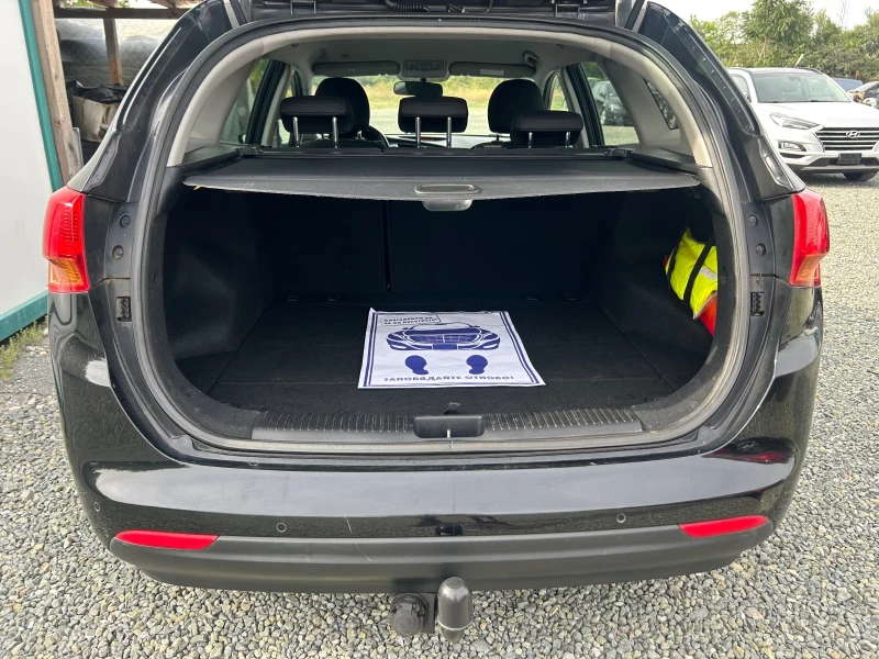 Kia Ceed 1.6CRDI - 128 кс / ЛЕД / ЕВРО5J / СЕРВИЗНА ИСТОРИЯ, снимка 14 - Автомобили и джипове - 51500168