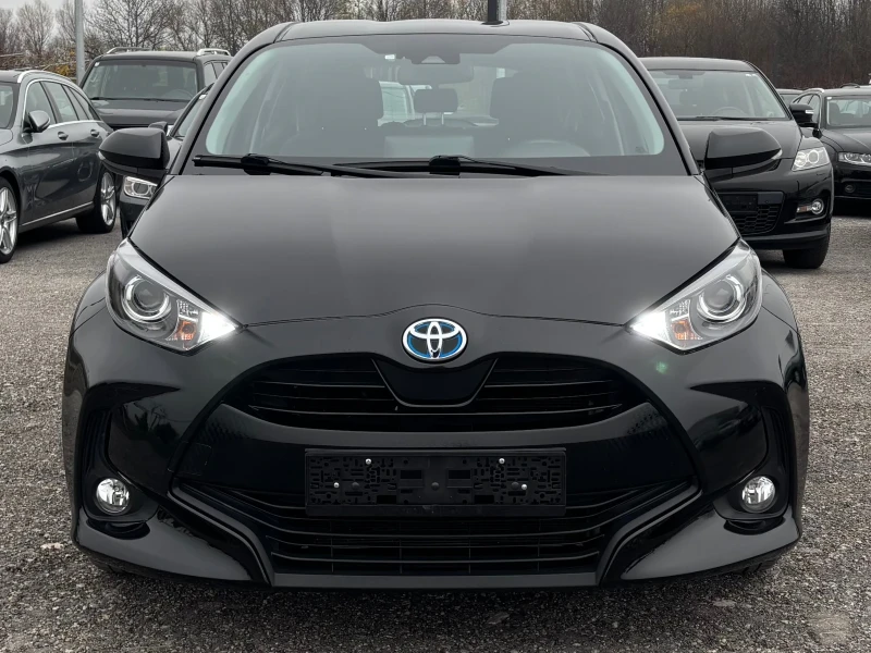 Toyota Yaris Hybrit 64000km, снимка 2 - Автомобили и джипове - 52557691