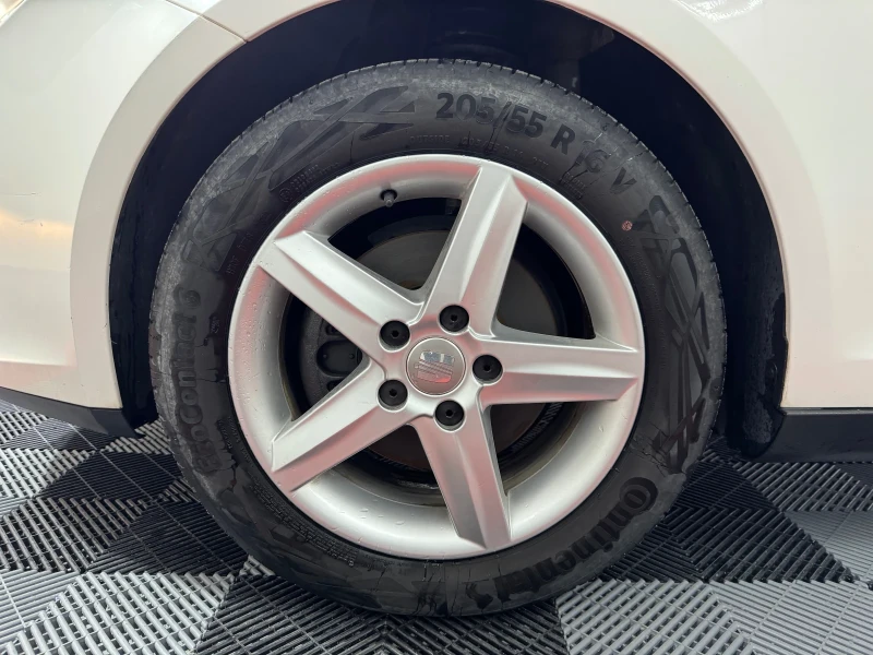 Seat Altea XL - 1.6 TDI , снимка 15 - Автомобили и джипове - 53260863