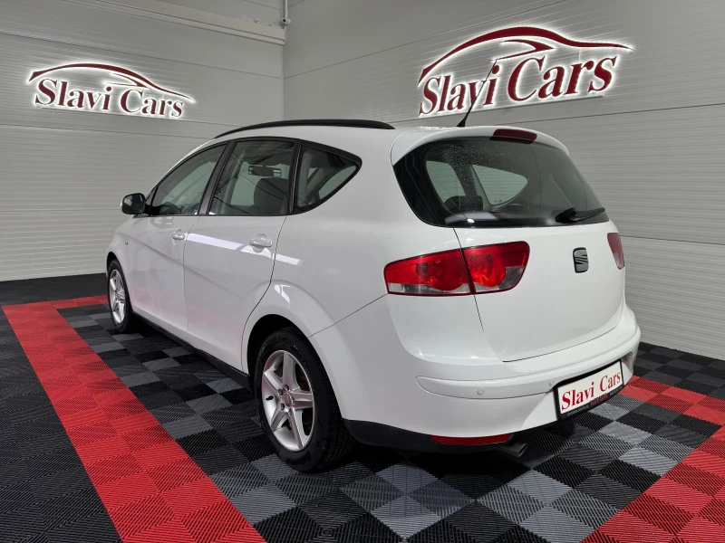 Seat Altea XL - 1.6 TDI , снимка 4 - Автомобили и джипове - 53260863