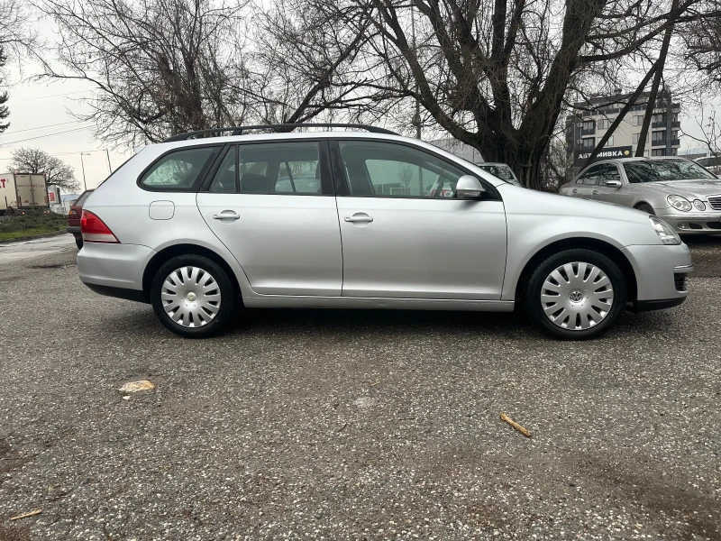 VW Golf, снимка 4 - Автомобили и джипове - 53273119