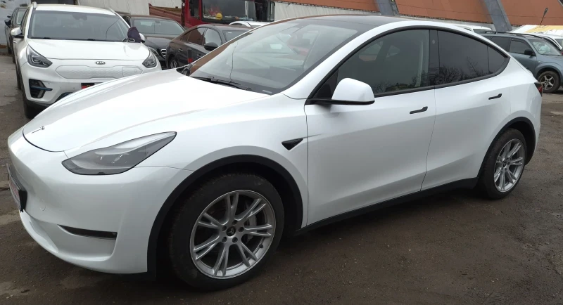 Tesla Model Y AWD 530ps2024, снимка 3 - Автомобили и джипове - 53499676