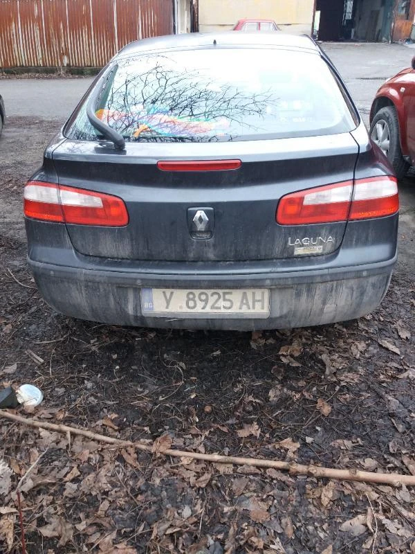 Renault Laguna 1.8 бензин, снимка 4 - Автомобили и джипове - 47112547