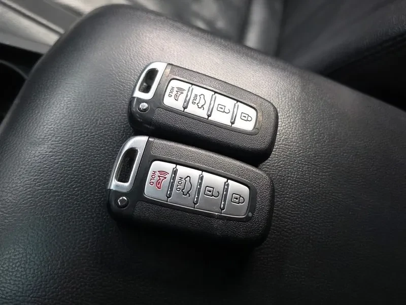 Hyundai Genesis 3.3, снимка 17 - Автомобили и джипове - 54615959