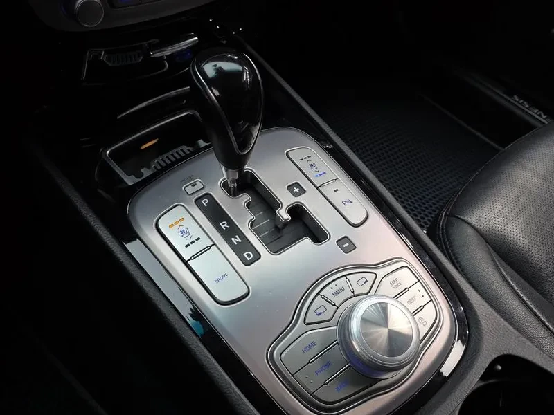 Hyundai Genesis 3.3, снимка 9 - Автомобили и джипове - 54615959