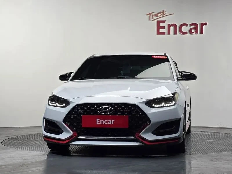 Hyundai Veloster , снимка 2 - Автомобили и джипове - 54834853