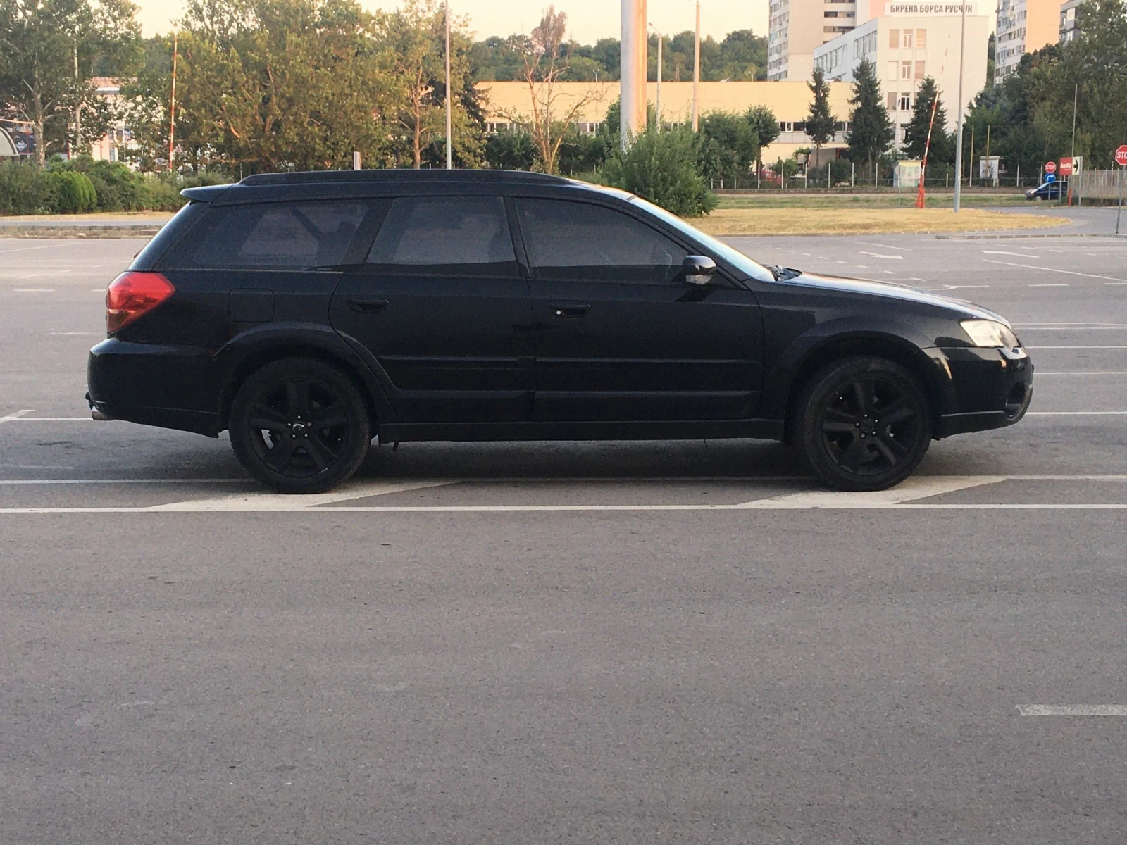 Subaru Outback 3.0 H6, снимка 1