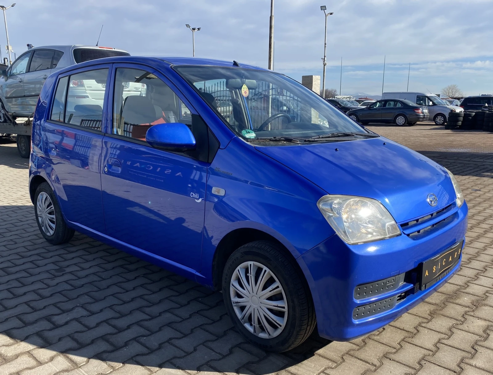 Daihatsu Cuore 1.0I  - изображение 7