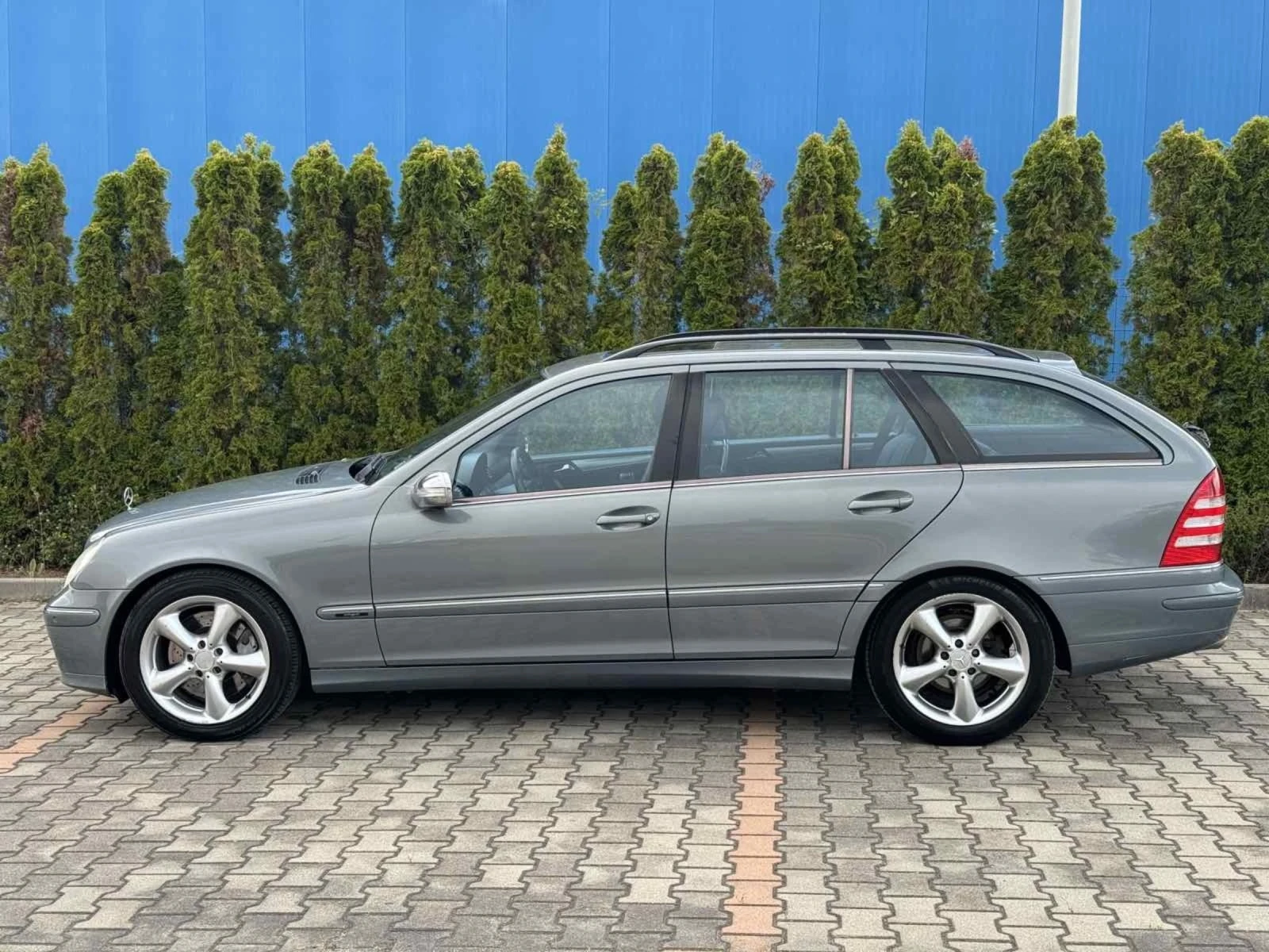 Mercedes-Benz C 320 218hp AVANGARDE Full extri - изображение 5