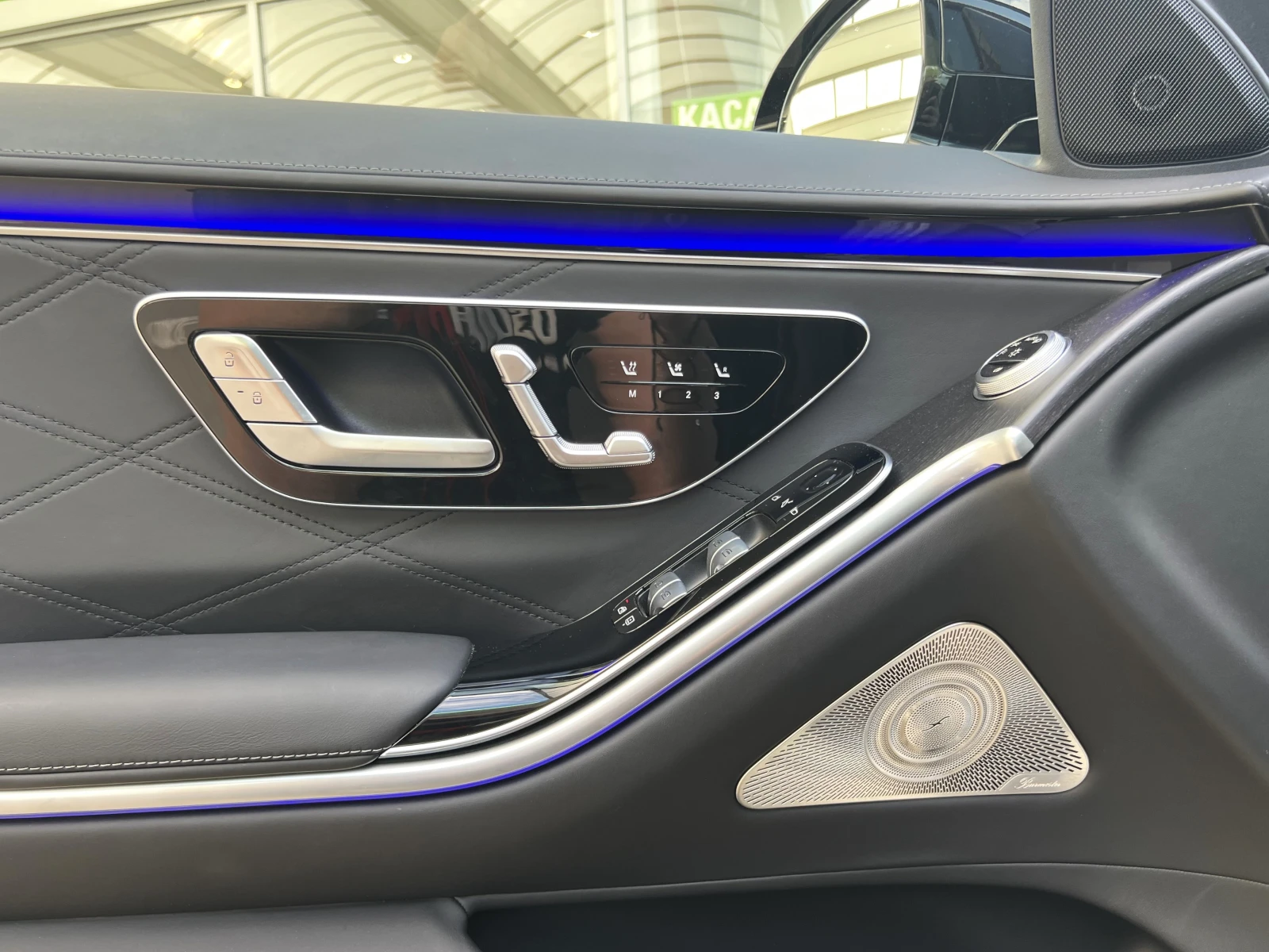 Mercedes-Benz S 63 AMG E-PERFORMANCE/EXCLUSIV/BURM/360/RIDE CONTROL/TV/21 - изображение 8
