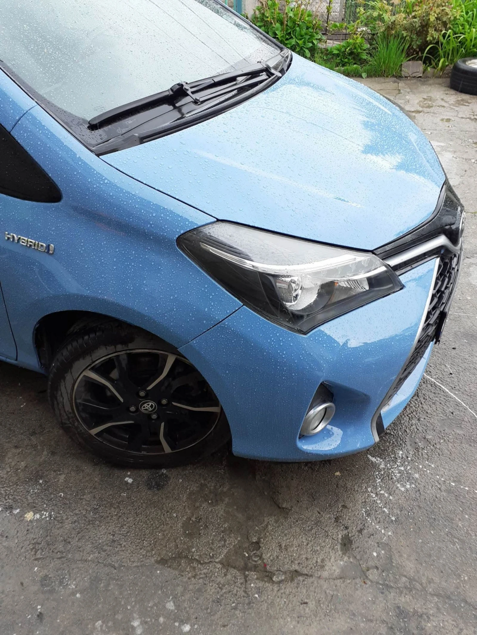 Toyota Yaris  - изображение 2