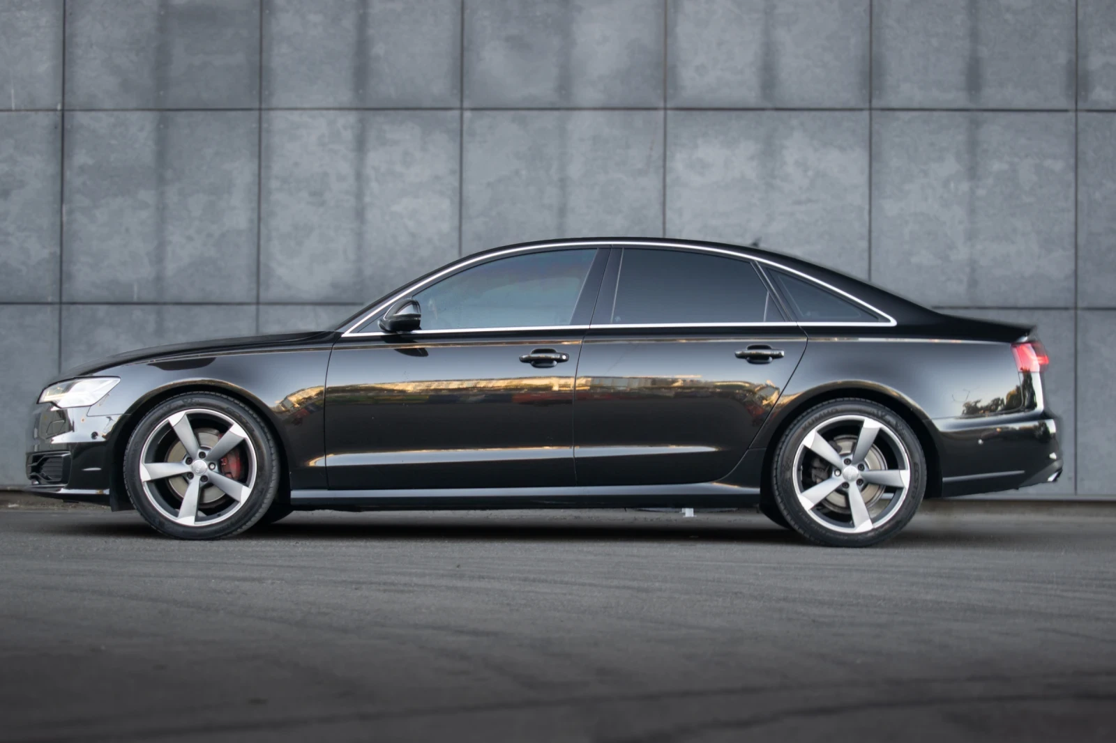 Audi A6 2.0D - изображение 3