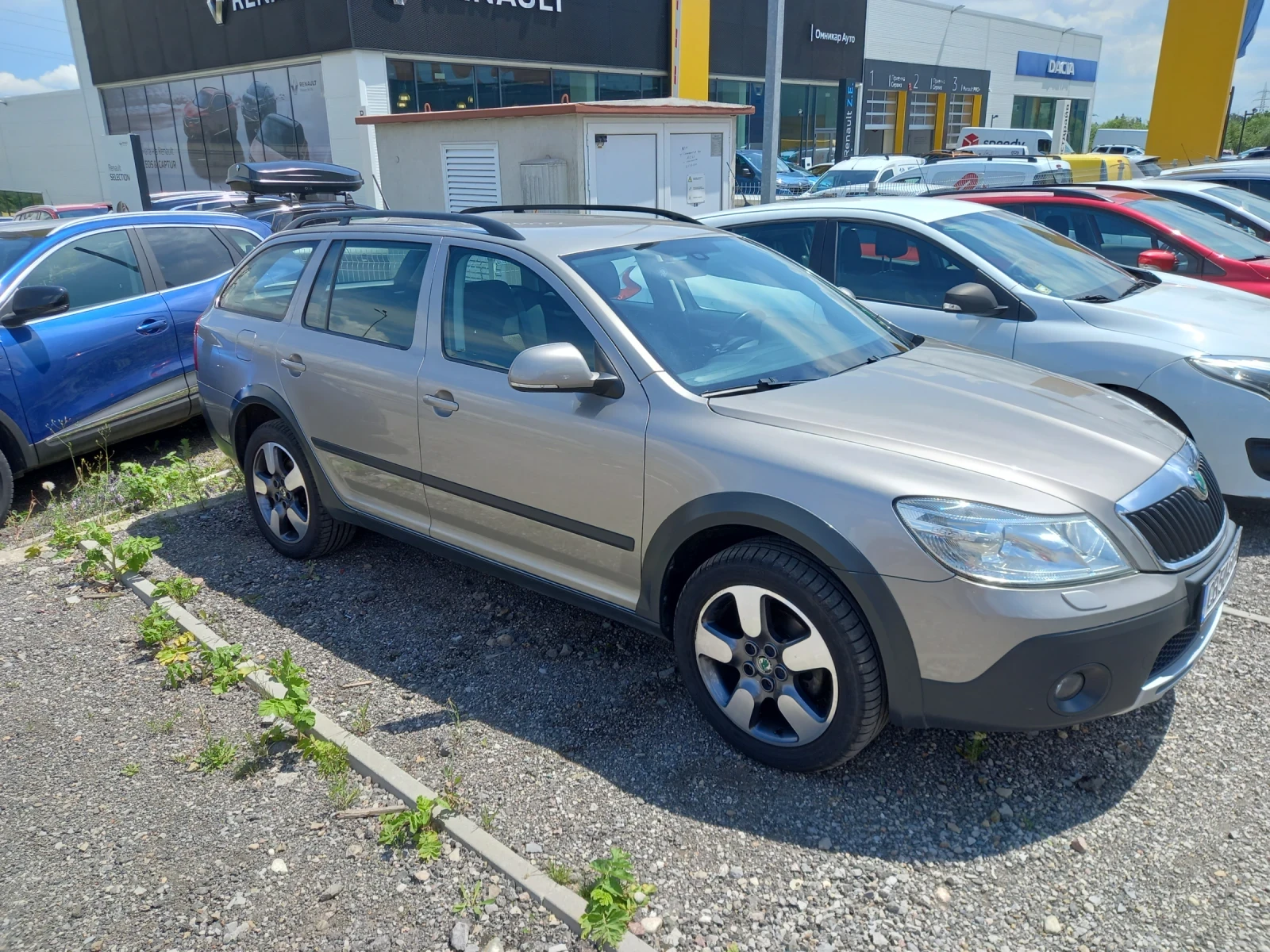 Skoda Octavia Scout | Mobile.bg   1