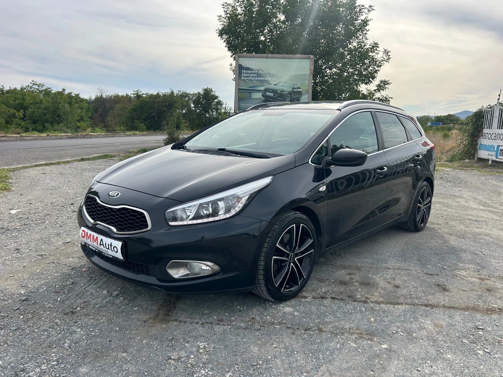 Kia Ceed 1.6CRDI - 128  /  / 5J /   | Mobile.bg   1