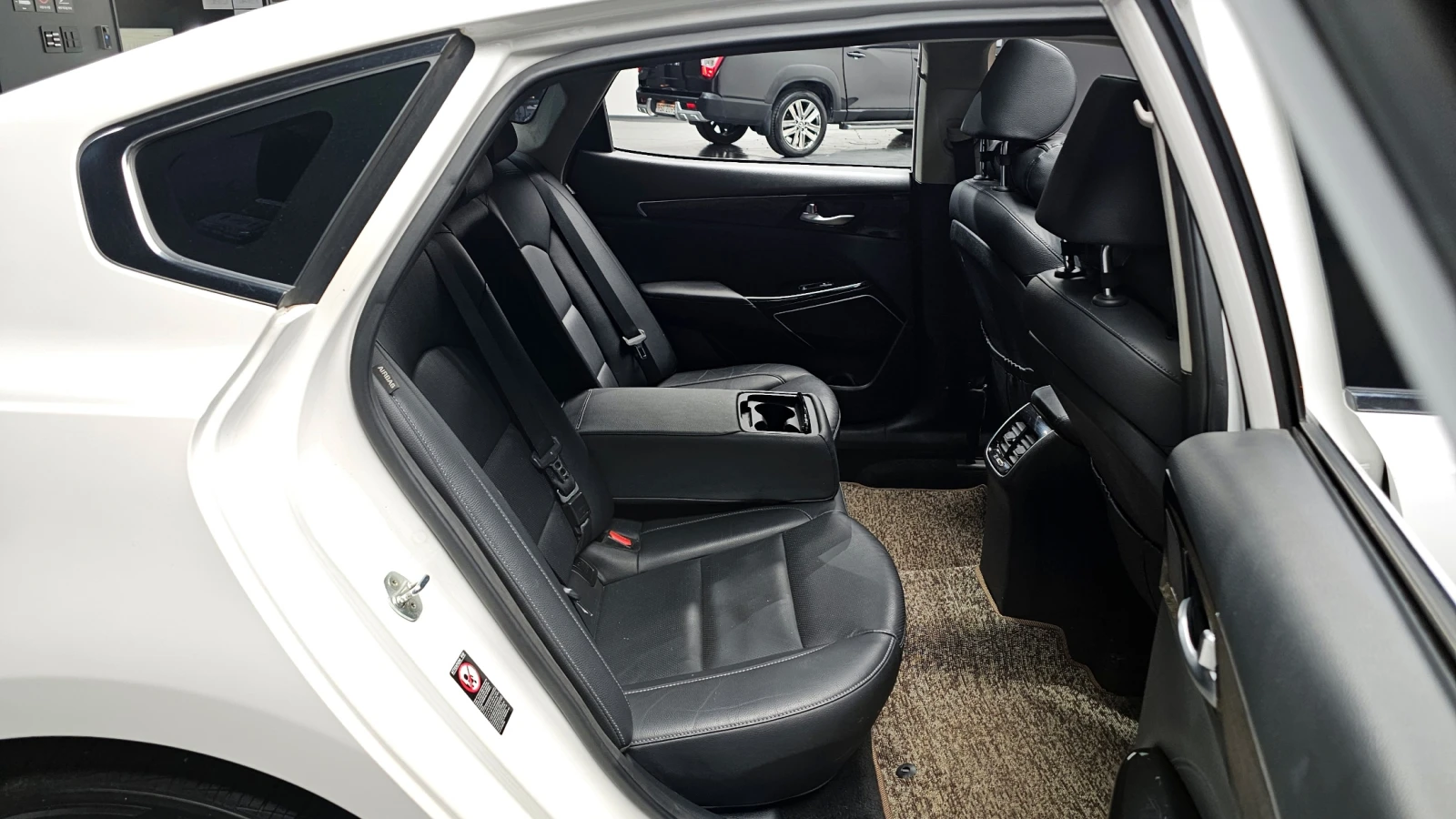 Kia K7 3.0LPI TRENDY | Mobile.bg   10