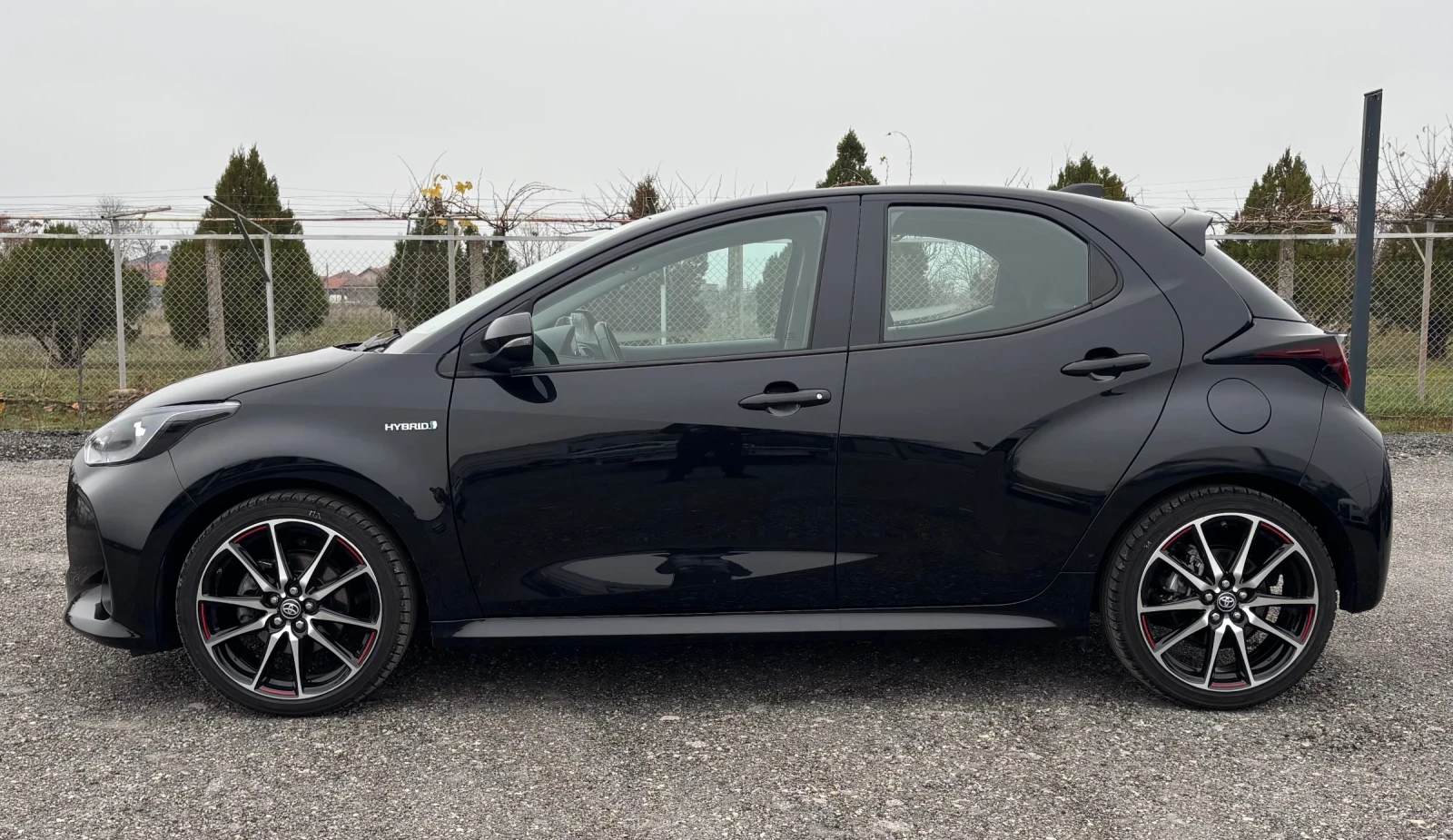 Toyota Yaris Hybrit 64000km | Mobile.bg   8