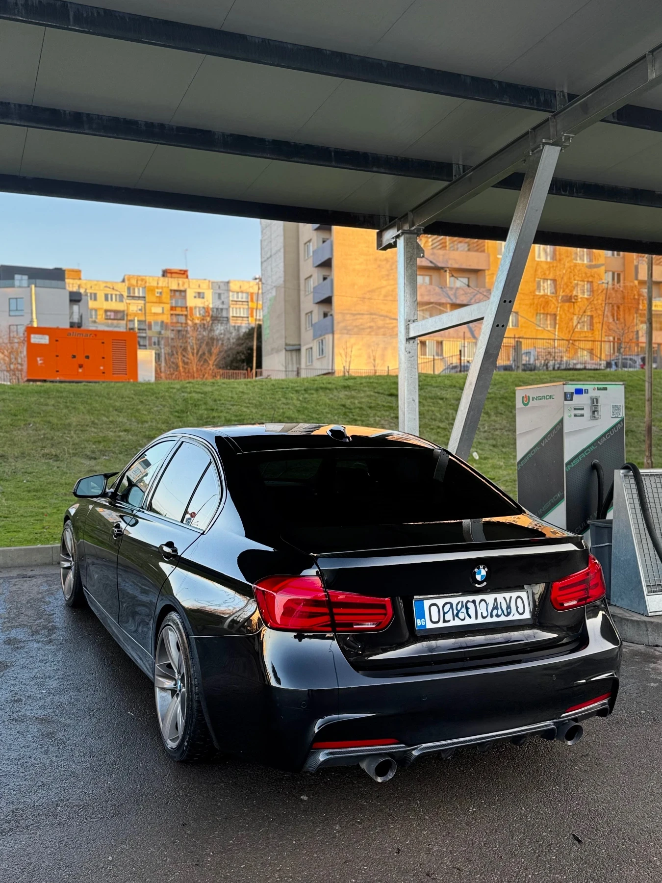 BMW 340  - изображение 7