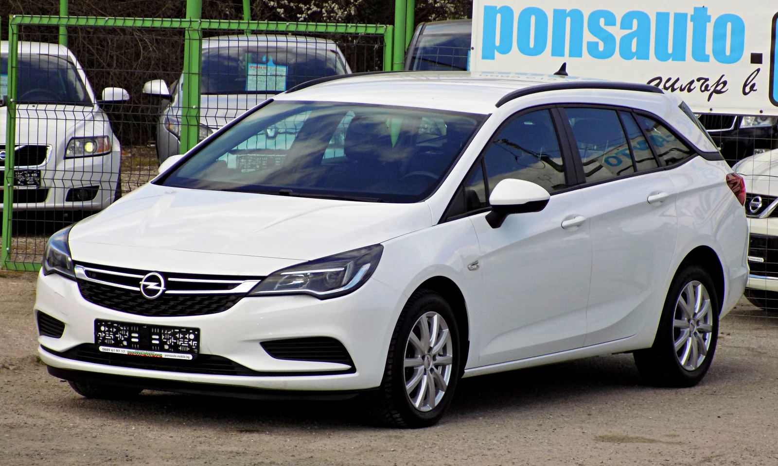 Opel Astra 1.6CDTi/Cosmo/РЕАЛНИ КМ/КАТО НОВА | Auto.bg — изображение 1