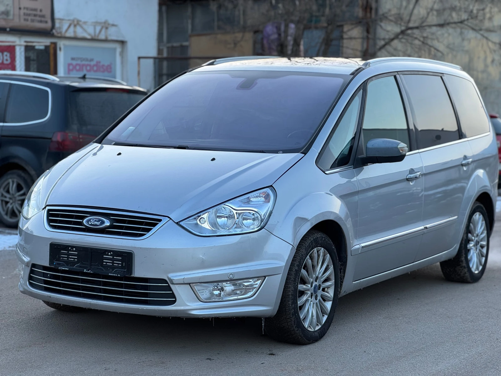 Ford Galaxy 2.0TDCI * TITANIUM* FaceLift* NAVI* 7-места, снимка 2 - Автомобили и джипове - 54066157