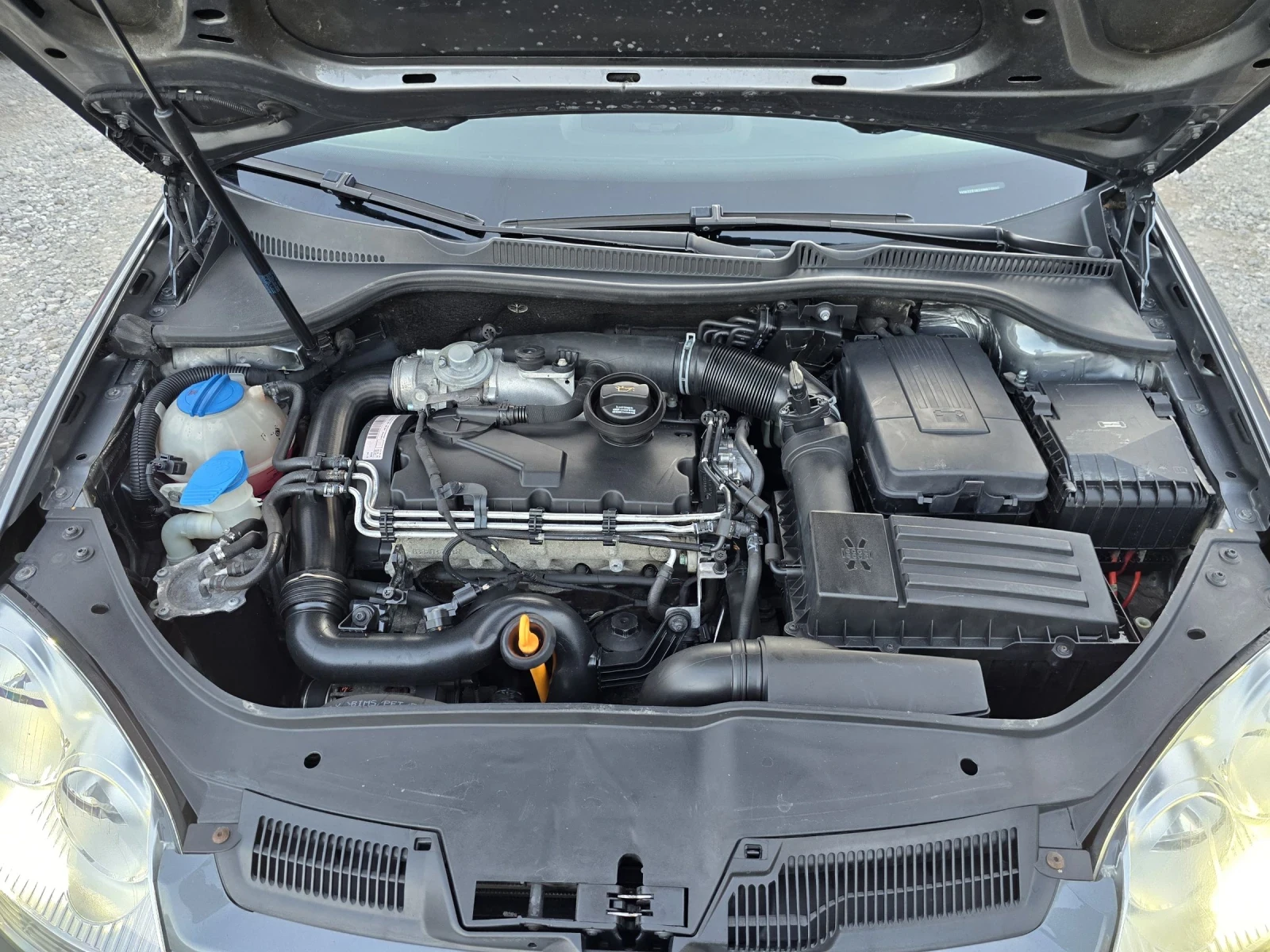 VW Golf 1.9TDI , снимка 17 - Автомобили и джипове - 54132122