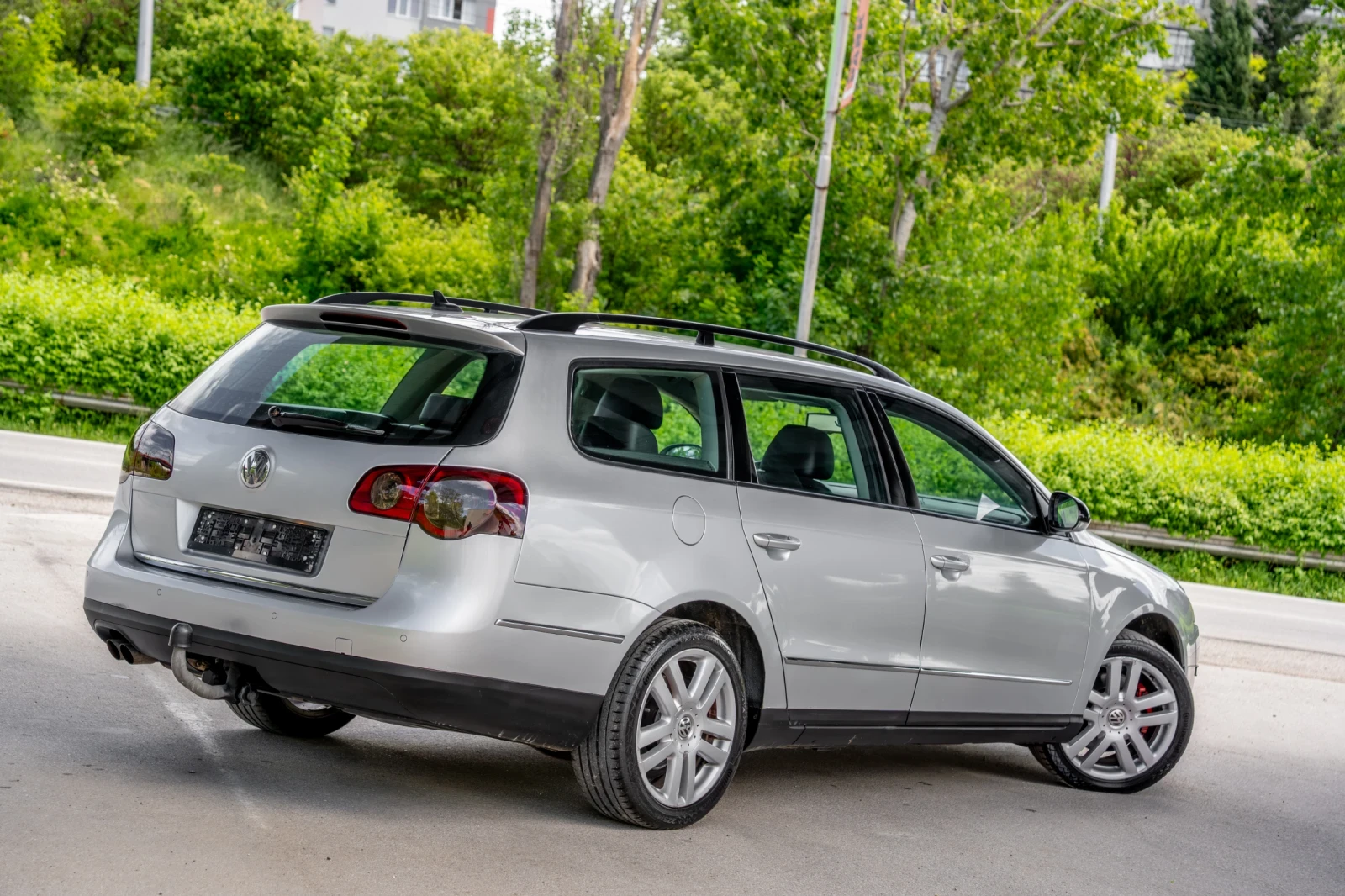 VW Passat 2.0TDI CR HILINE КОЖА НАВИ, снимка 10 - Автомобили и джипове - 54598949
