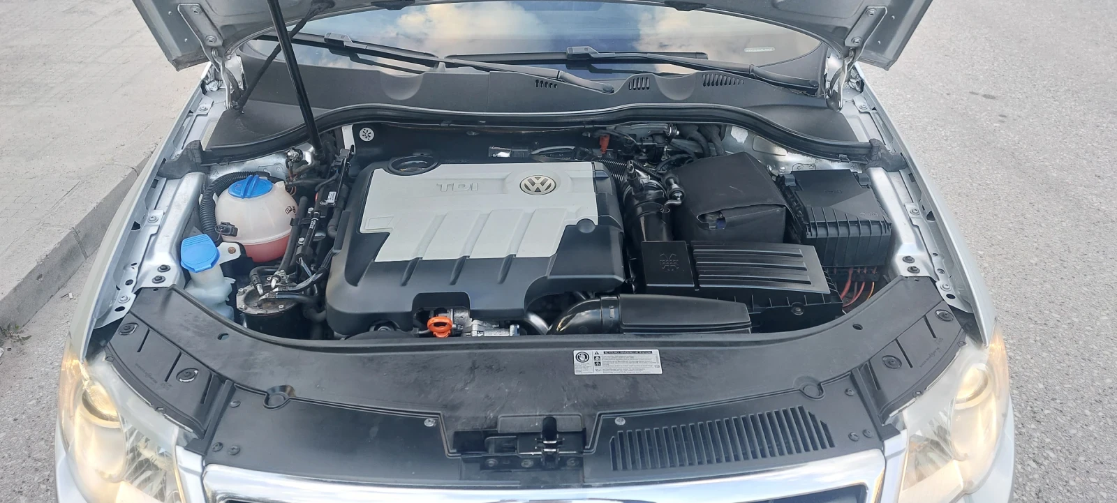 VW Passat 2.0TDI CR HILINE ���� ���� | Mobile.bg � ����������� 8