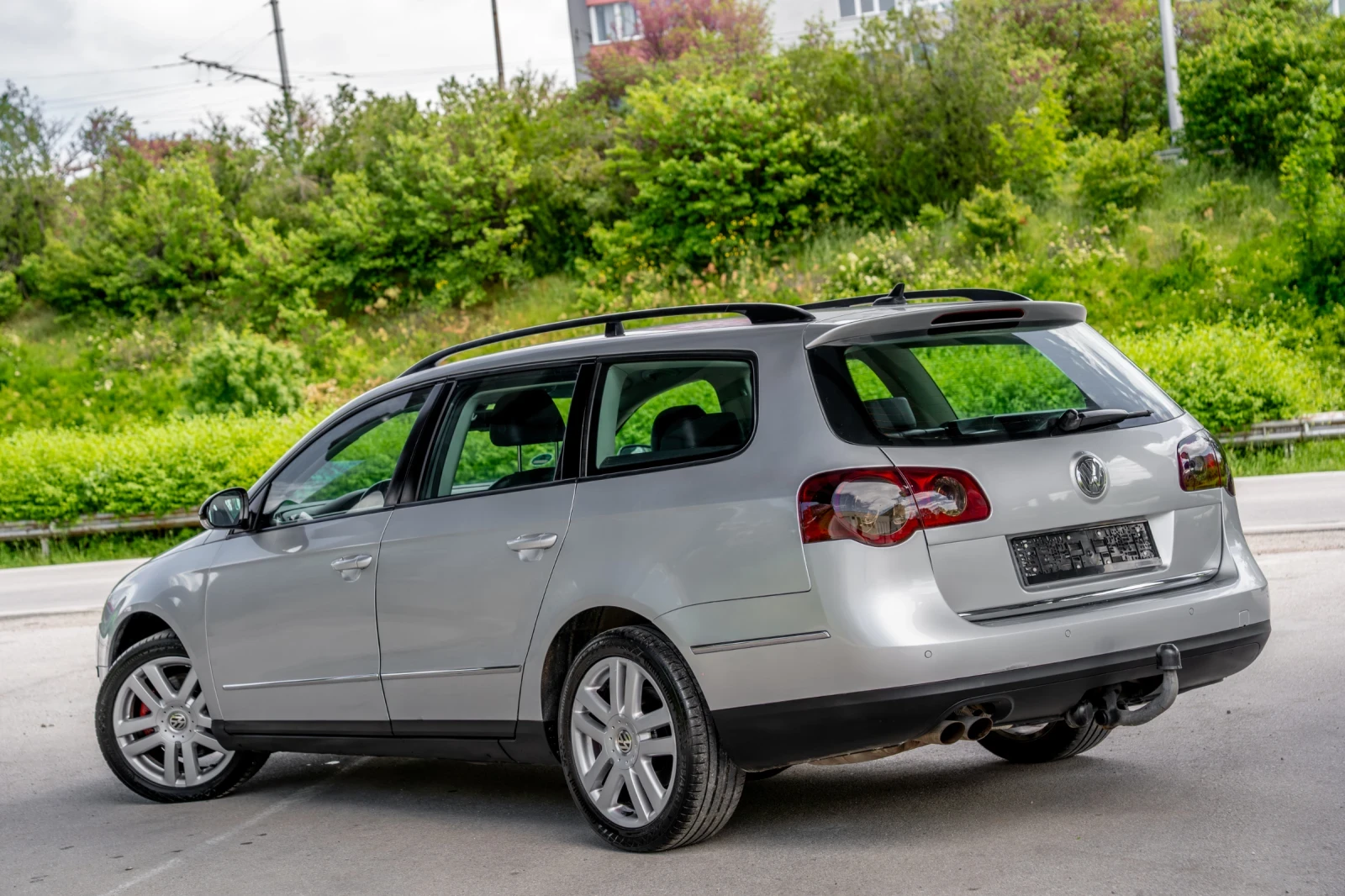 VW Passat 2.0TDI CR HILINE КОЖА НАВИ, снимка 12 - Автомобили и джипове - 54598949