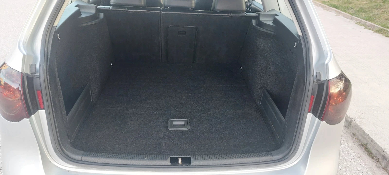 VW Passat 2.0TDI CR HILINE ���� ���� | Mobile.bg � ����������� 11