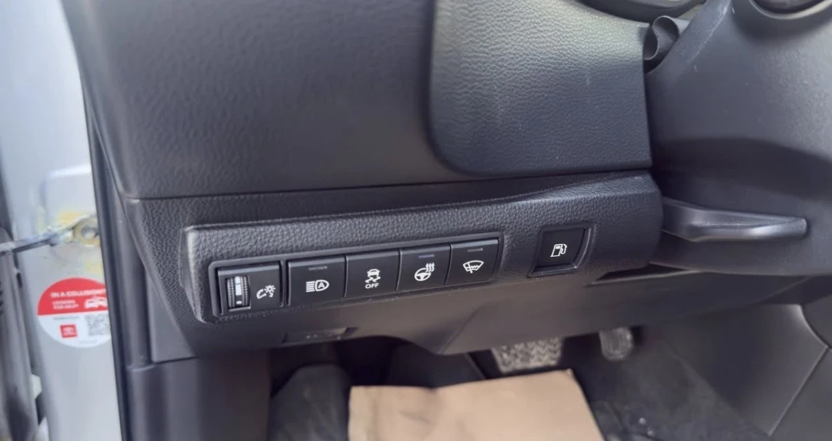 Toyota Corolla HYBRID XSE * AWD * BLIND SPOT * CAMERA * ПОДГРЕВ *, снимка 7 - Автомобили и джипове - 54567889